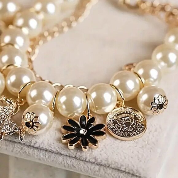 Horse Flowers Charm Dangle and Pearl Chain Bracelet - Picture 3 of 4